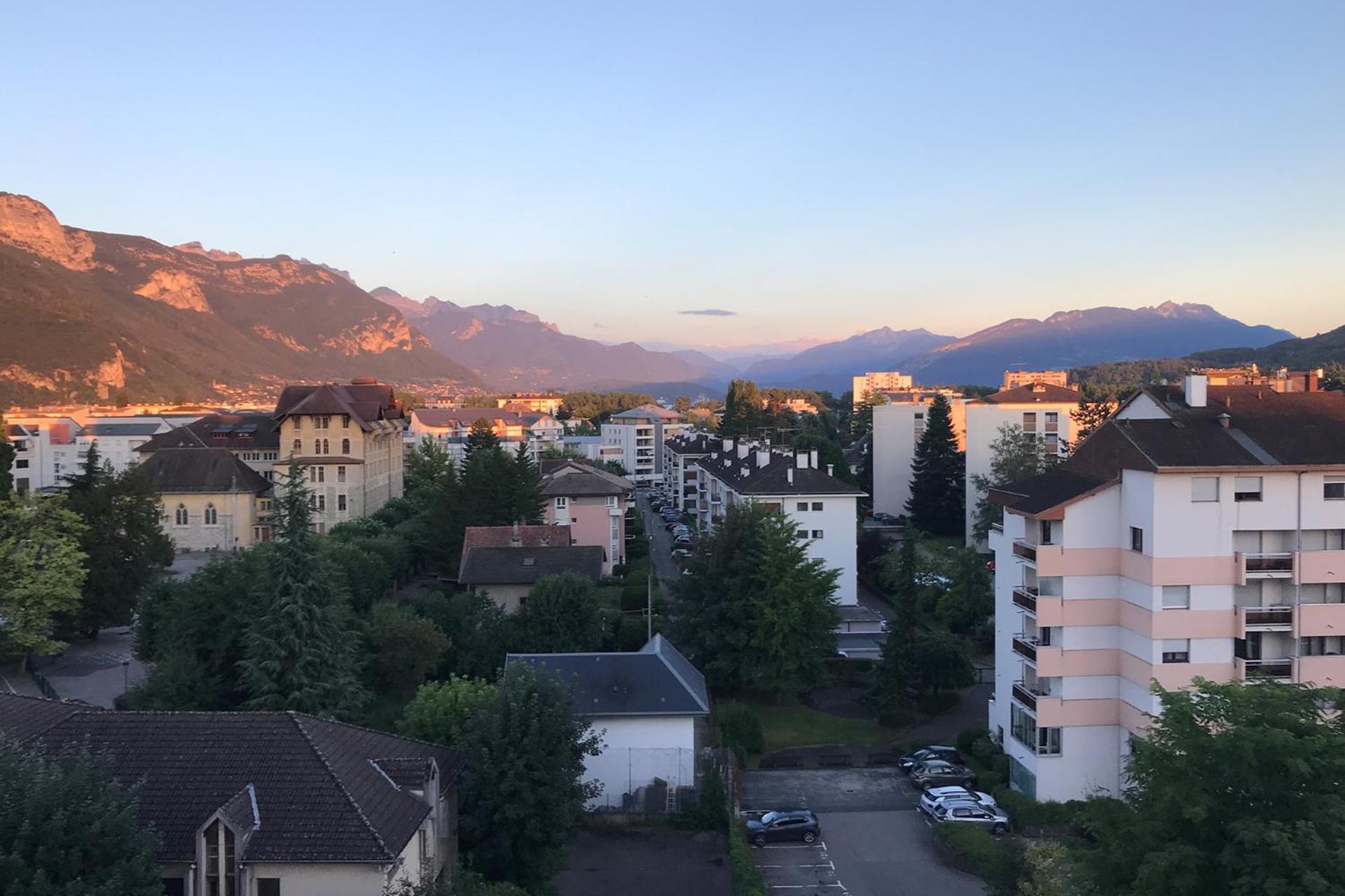Panorama Stay, Pool, Balcony And Mountain View Appartement Annecy
